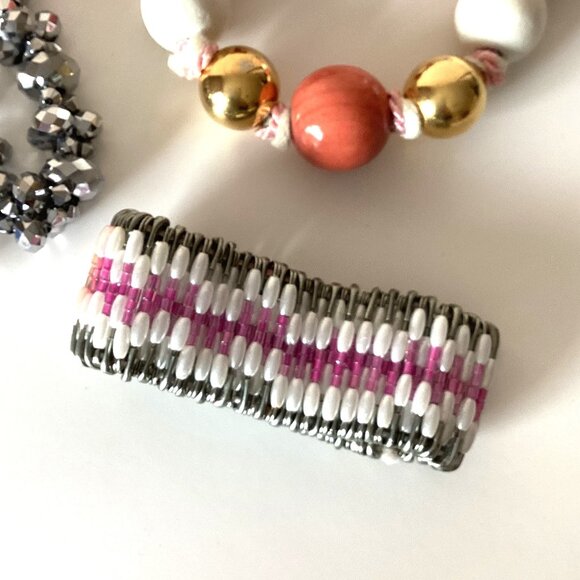 Bundle of Jewelry Earrings 3 Faux Pearl Necklaces Women's Accessories - Picture 5 of 7